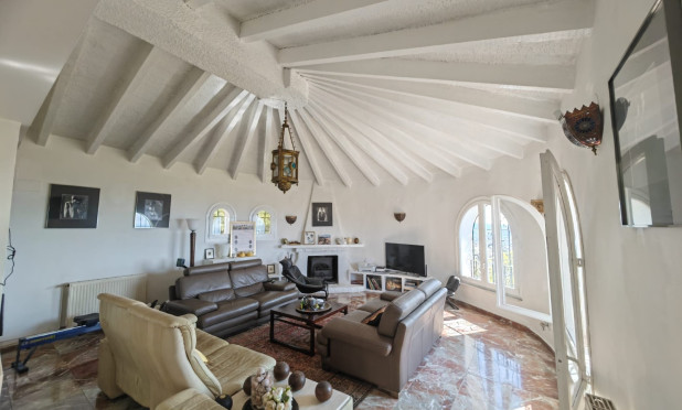 Resale - Villa - Benissa