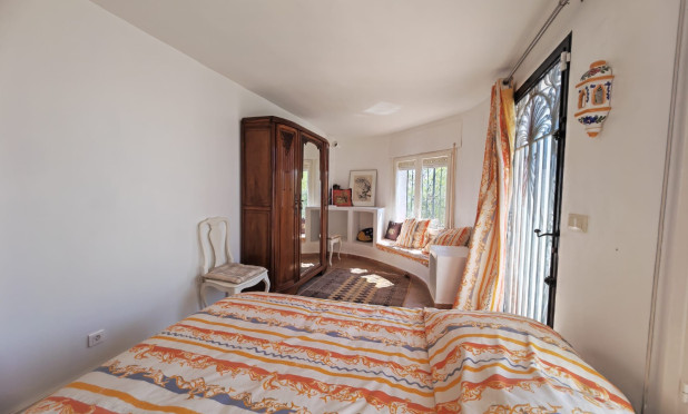 Resale - Villa - Benissa