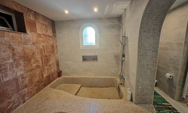 Resale - Villa - Benissa