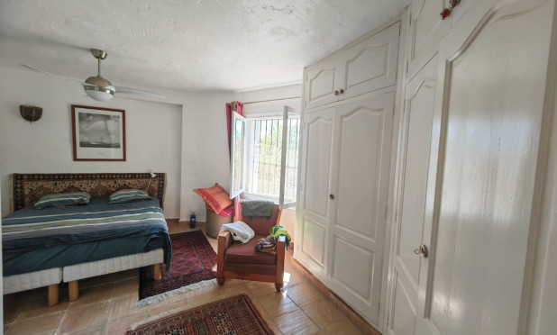 Resale - Villa - Benissa
