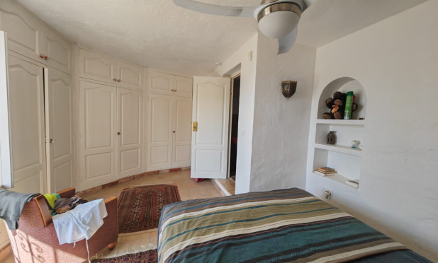 Resale - Villa - Benissa