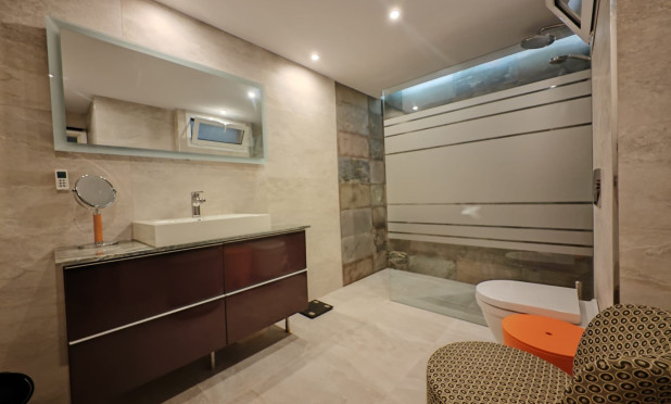 Resale - Villa - Benissa