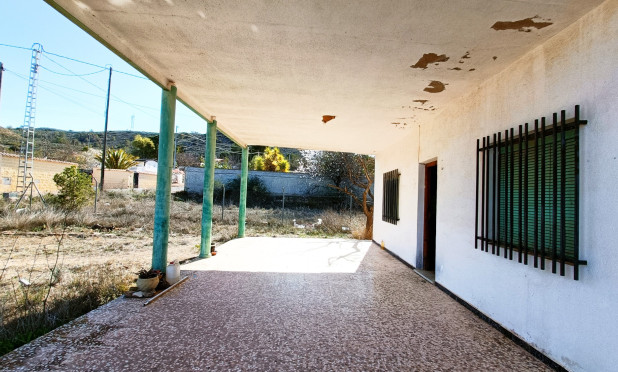 Herverkoop - Villa - Hondón de los Fráiles