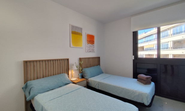 Herverkoop - Appartement / flat - Orihuela Costa