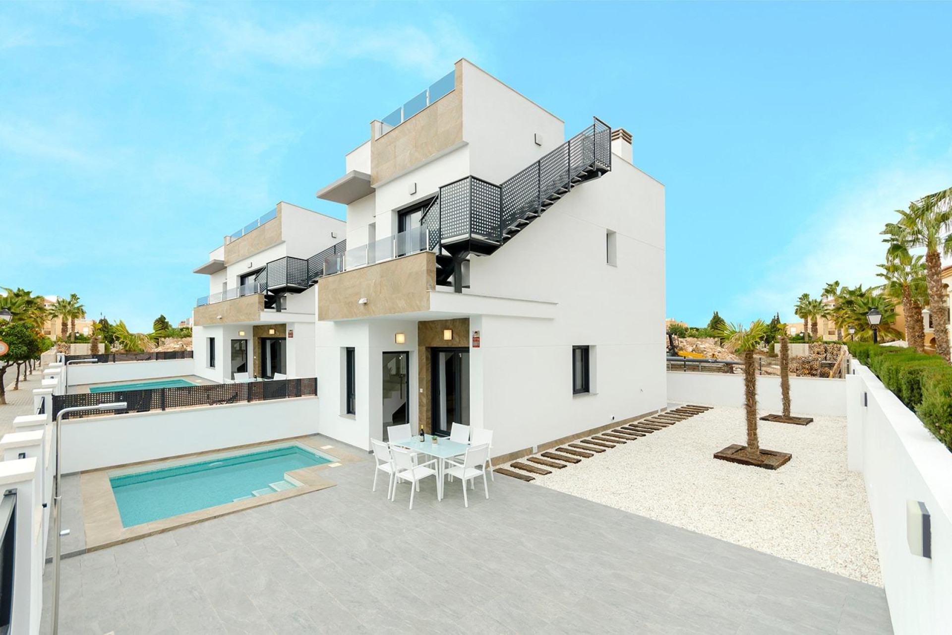 Neue Gebäude - Villa - Torrevieja - Torretas