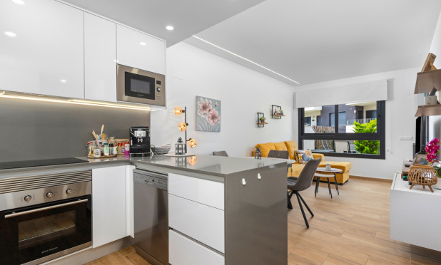 Revente - Appartement - Villamartín - Villamartin