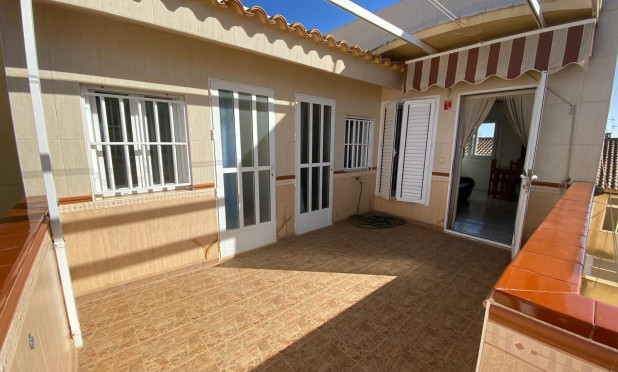 Reventa - Apartamento / piso - Los Alcazares