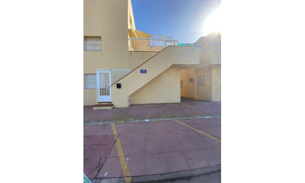 Reventa - Apartamento / piso - Los Alcazares