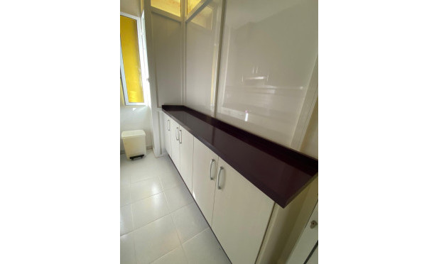 Reventa - Apartamento / piso - Los Alcazares