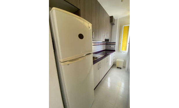 Reventa - Apartamento / piso - Los Alcazares