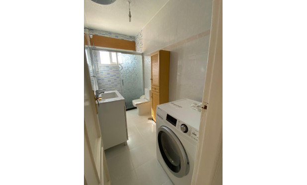 Reventa - Apartamento / piso - Los Alcazares