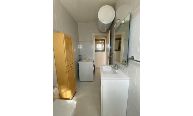 Reventa - Apartamento / piso - Los Alcazares