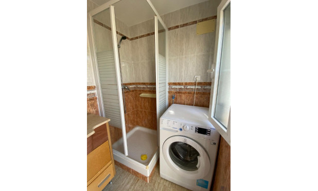 Reventa - Apartamento / piso - Los Alcazares
