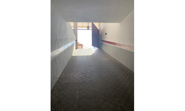 Reventa - Apartamento / piso - Los Alcazares