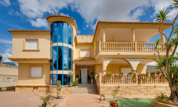Herverkoop - Villa - Orihuela