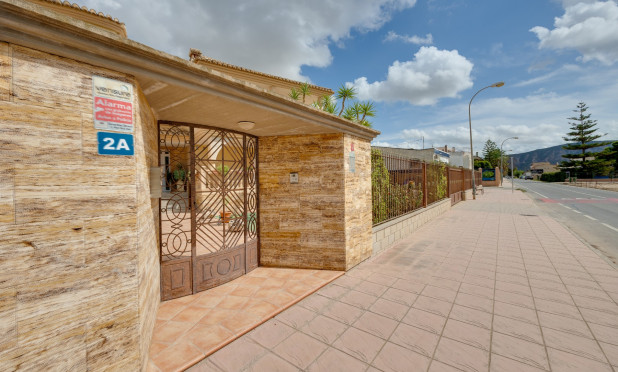 Herverkoop - Villa - Orihuela