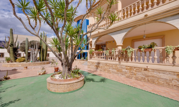 Herverkoop - Villa - Orihuela