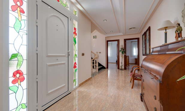 Herverkoop - Villa - Orihuela