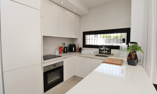 Wiederverkauf - Villa - Villamartín