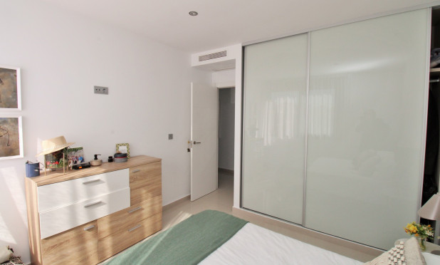 Wiederverkauf - Villa - Villamartín