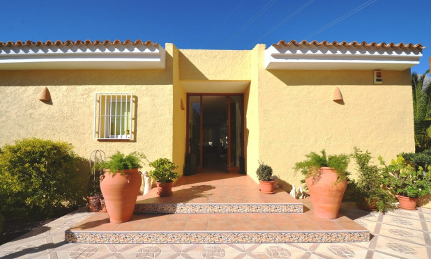 Odsprzedaż - Villa - Altea