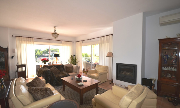 Odsprzedaż - Villa - Altea