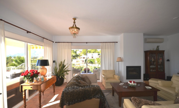 Odsprzedaż - Villa - Altea