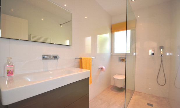 Odsprzedaż - Villa - Altea