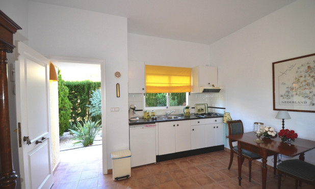 Odsprzedaż - Villa - Altea