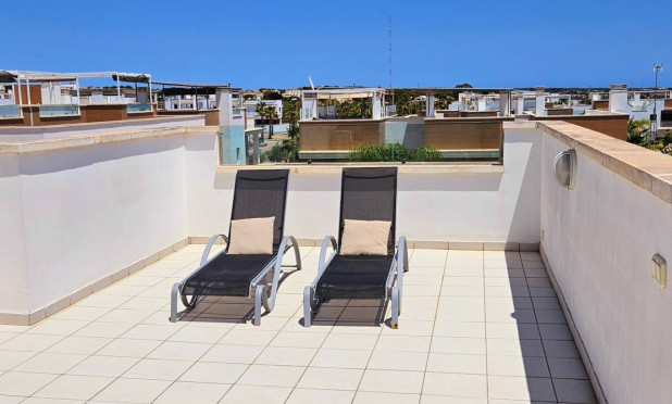 Odsprzedaż - Villa - Ciudad Quesada