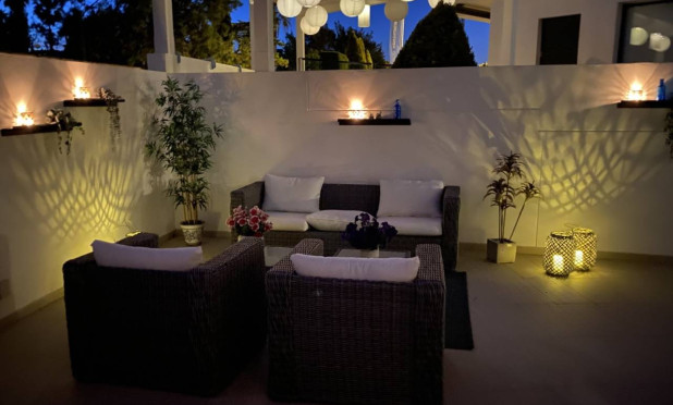 Odsprzedaż - Villa - Ciudad Quesada