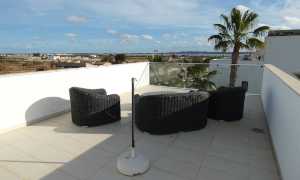 Resale - Villa - Ciudad Quesada