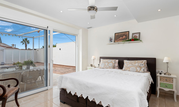 Revente - Villa - Ciudad Quesada