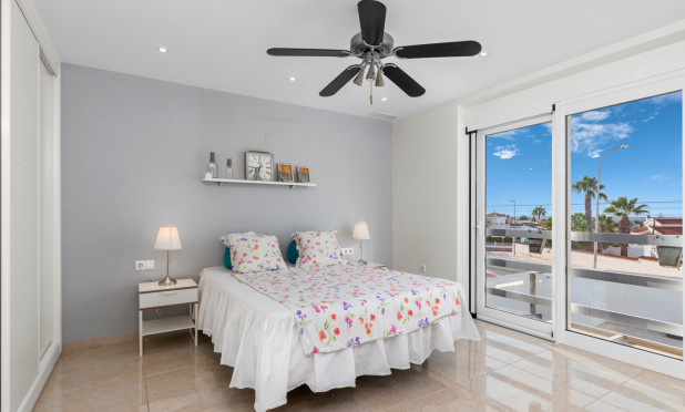 Revente - Villa - Ciudad Quesada