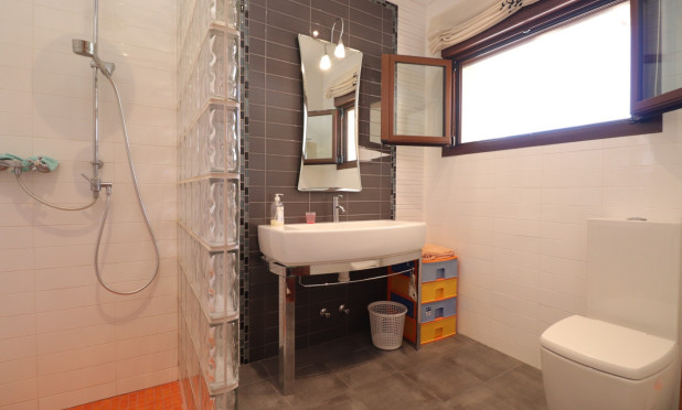 Resale - Finca / Country Property - Callosa de Segura - Callosa de Segura - Country