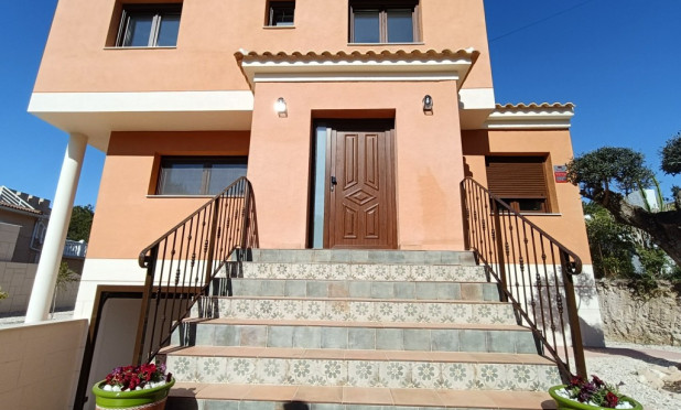 Herverkoop - Villa - Pinar de Campoverde