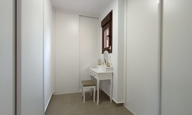 Herverkoop - Villa - Pinar de Campoverde