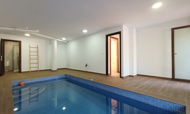 Herverkoop - Villa - Pinar de Campoverde