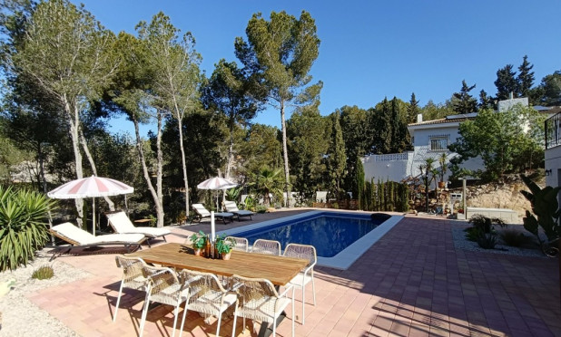 Herverkoop - Villa - Pinar de Campoverde