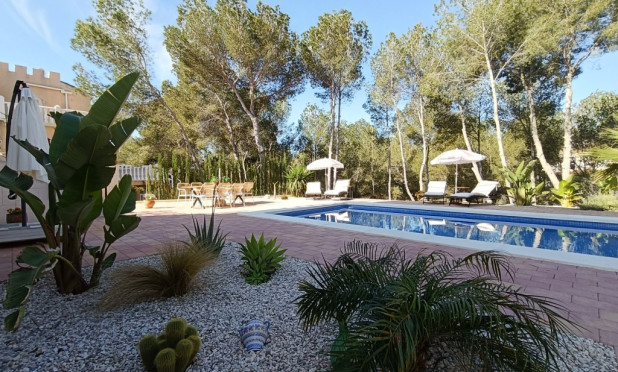 Herverkoop - Villa - Pinar de Campoverde