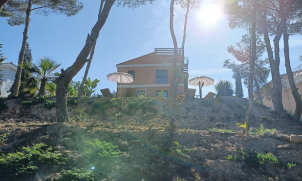Herverkoop - Villa - Pinar de Campoverde