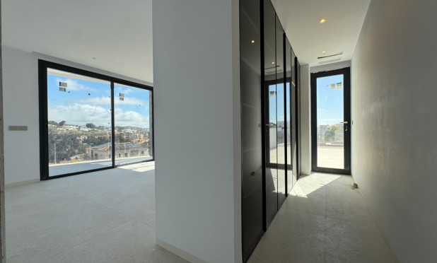 Resale - Villa - Benissa