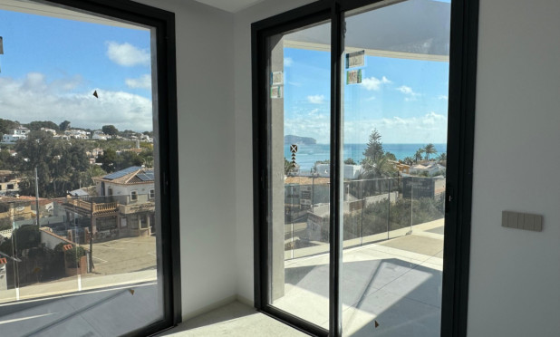 Resale - Villa - Benissa