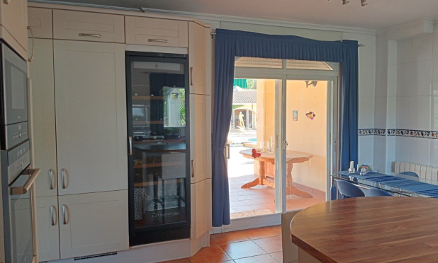 Resale - Villa - L'alfas Del Pi - Alfas del Pí