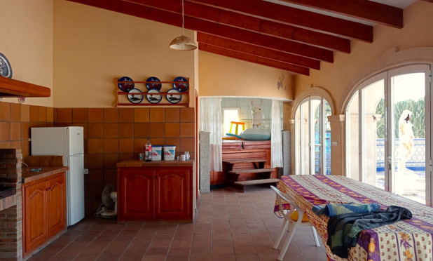 Resale - Villa - L'alfas Del Pi - Alfas del Pí