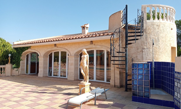 Resale - Villa - L'alfas Del Pi - Alfas del Pí