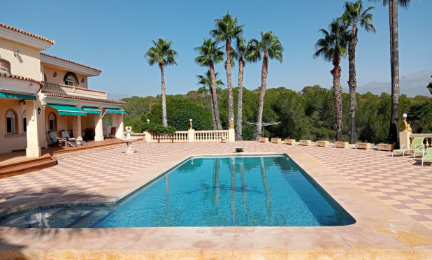 Resale - Villa - L'alfas Del Pi - Alfas del Pí
