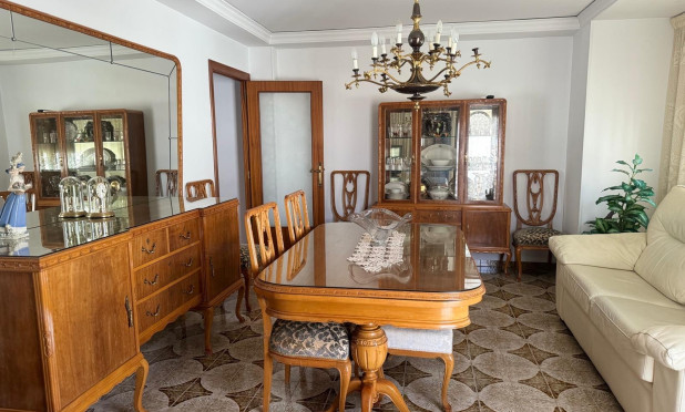 Resale - Apartment / flat - Pego