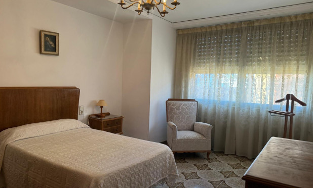 Resale - Apartment / flat - Pego