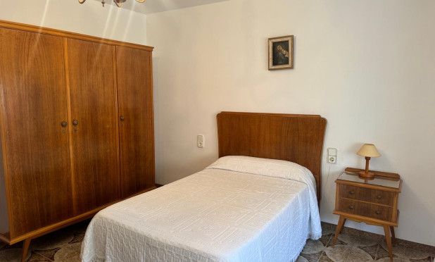 Resale - Apartment / flat - Pego
